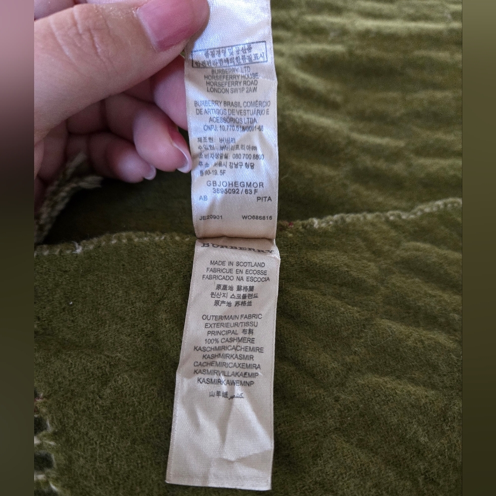 Burberry scarf - Picture 4 of 4